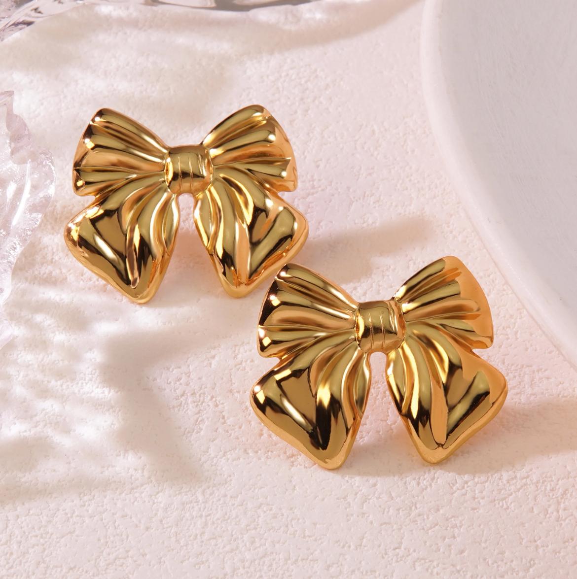 Bow Ear Stud earrings - Stainless steel jewellery in Gold and Silver
