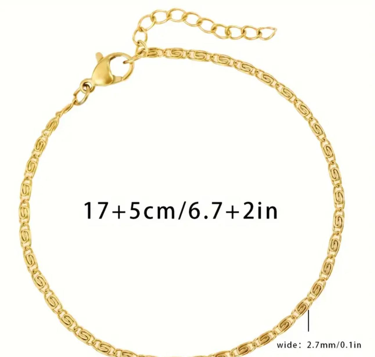 Ema Bracelet - Stainless Steel Bracelet with Retro Link Design - Perfect for Everyday Wear and Gift Giving