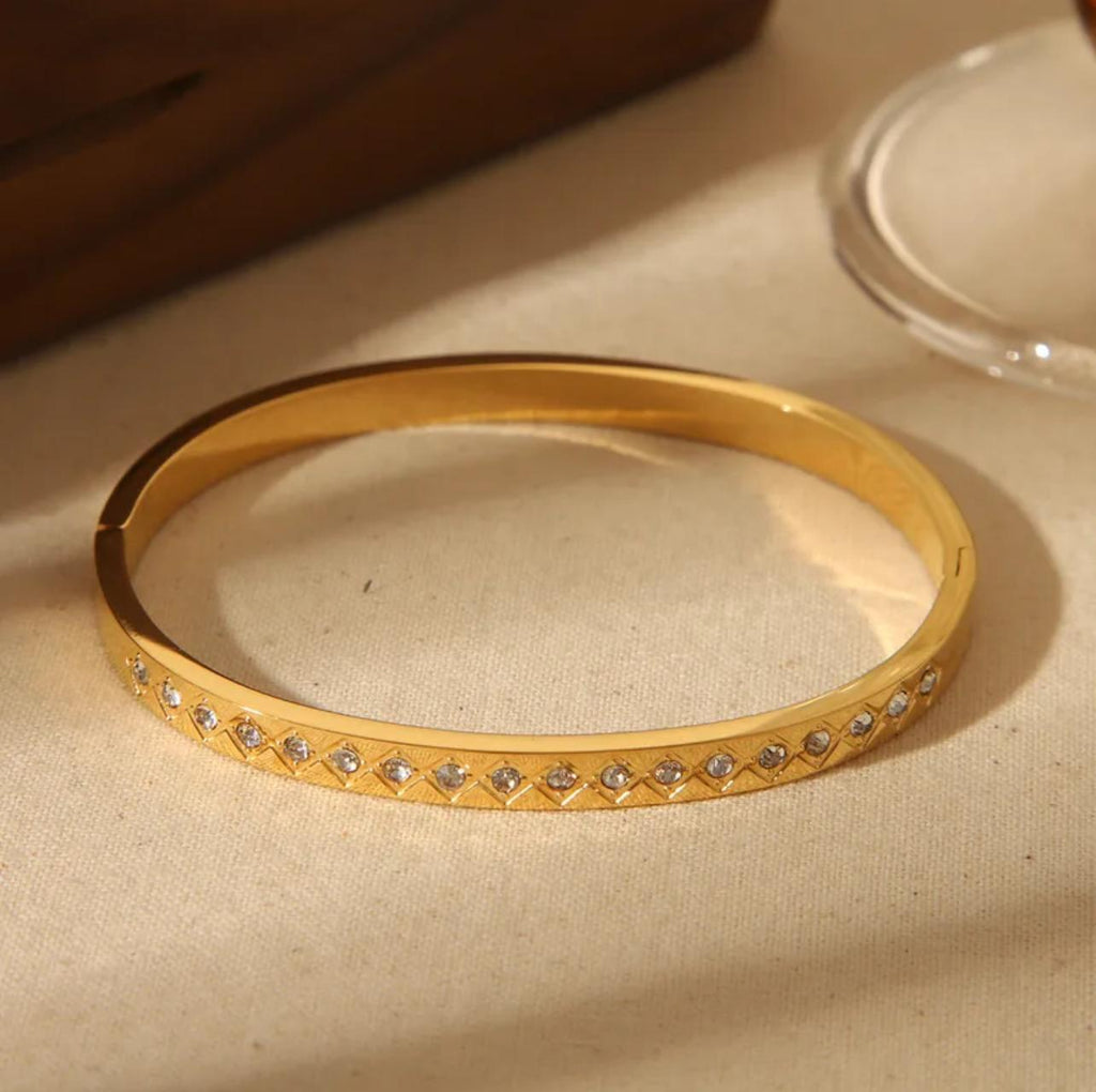 Dia Bangle - Stainless Steel 18K Gold Plated Rhinestones Bangle Medium to wide wrist