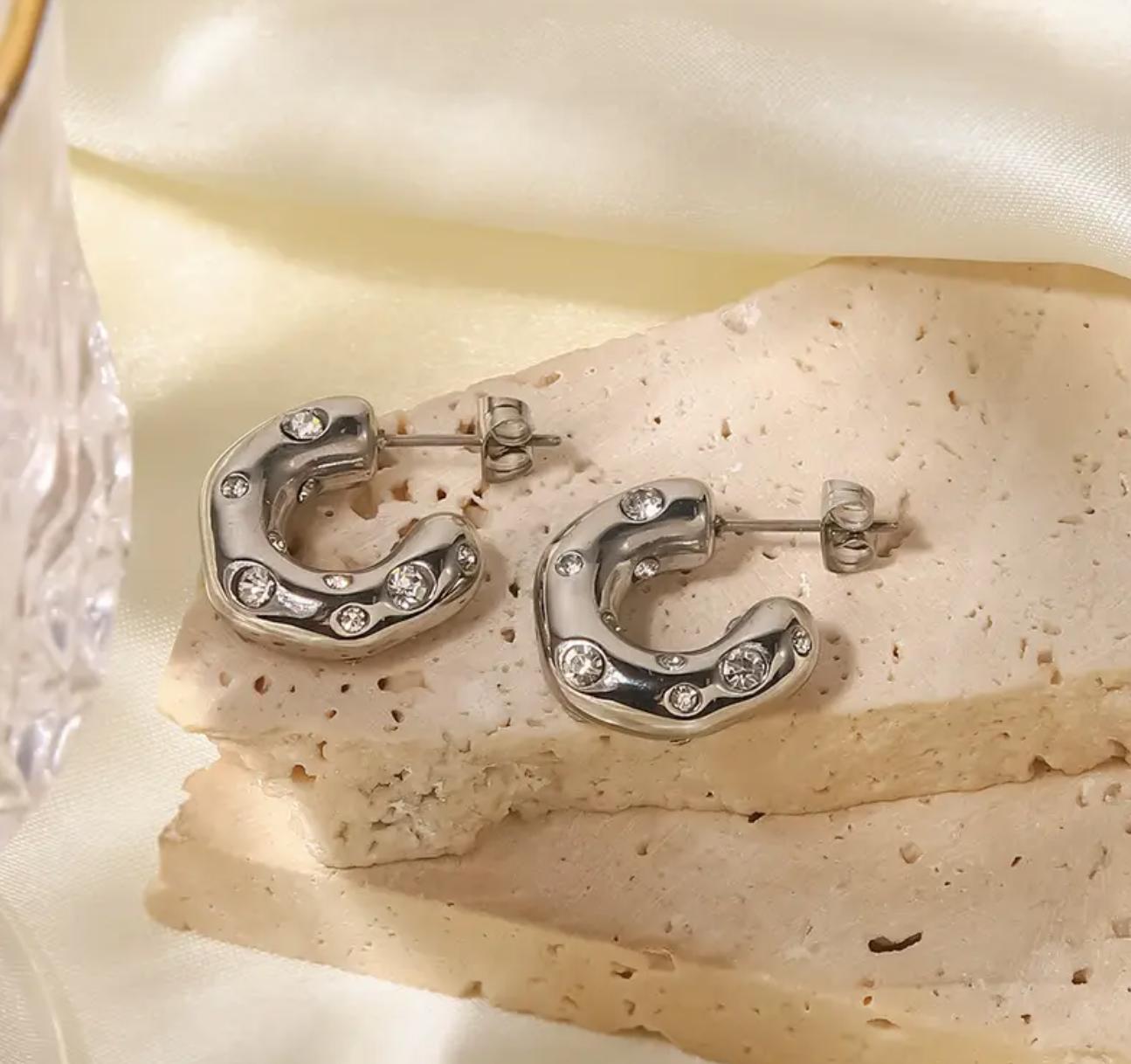 Dia Hoop -  Hammer Pattern Earrings, Stainless Steel Women'S Fashion Jewelry, with Synthetic Zirconia, 316L Post for Carnival All-Season Gift