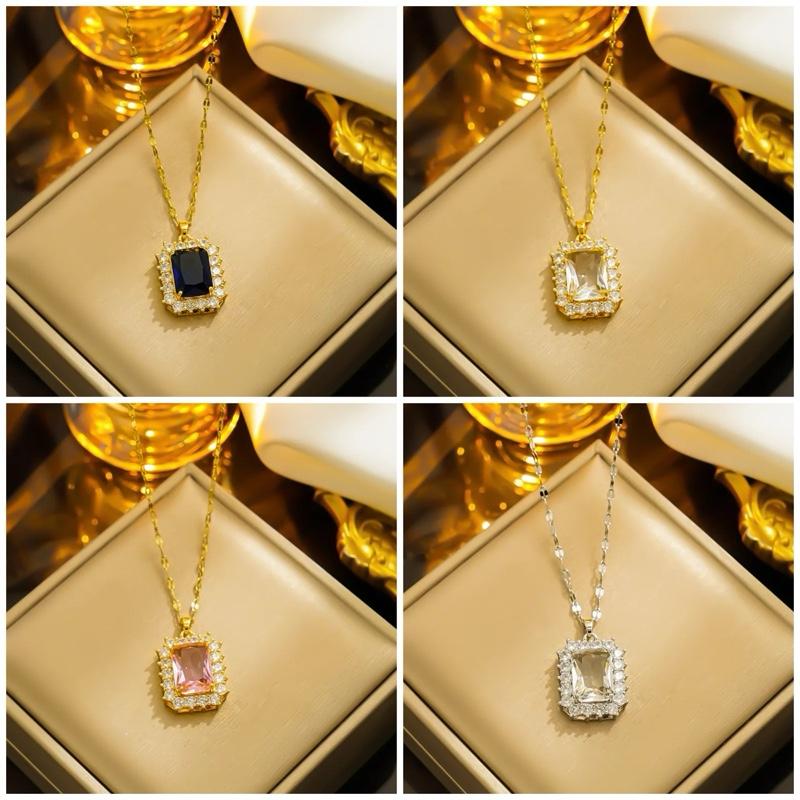 Pendants necklace- Stainless steel pendant necklace