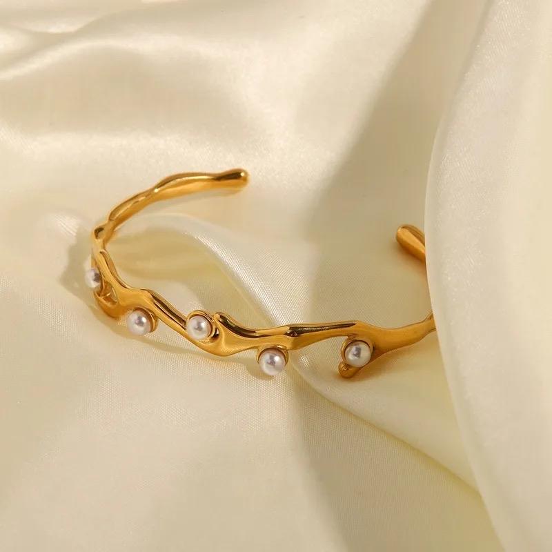 Pearl Bangle Stainless steel adjustable bangle