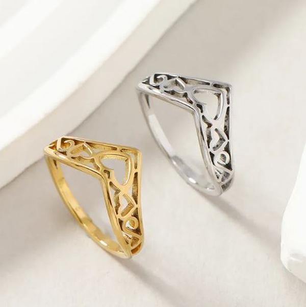 Versali Heart Shape Stainless Steel Rings in V shape
