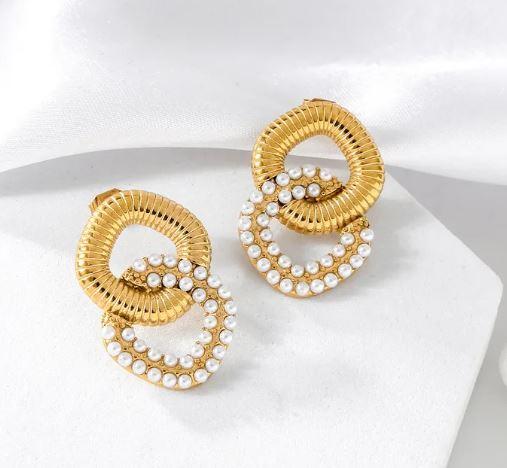 1 Pair Casual Elegant Vintage Style Ring Inlay 304 Stainless Steel Artificial Pearls 18K Gold Plated Ear Studs
