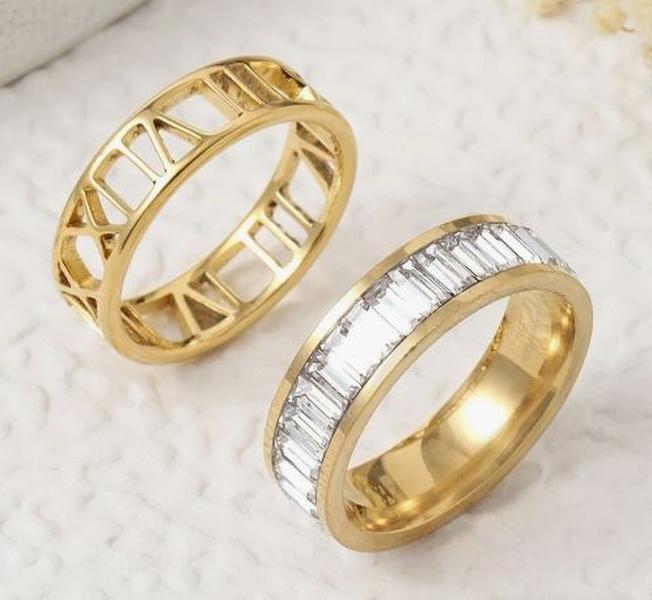 2pcs Stylish Stainless Steel Roman Letter Embellished Ladies Ring Set for Everyday Use