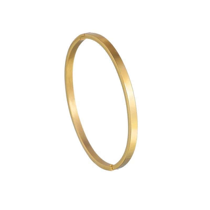 Plain bangles made from stainless steel for small to medium wrist
