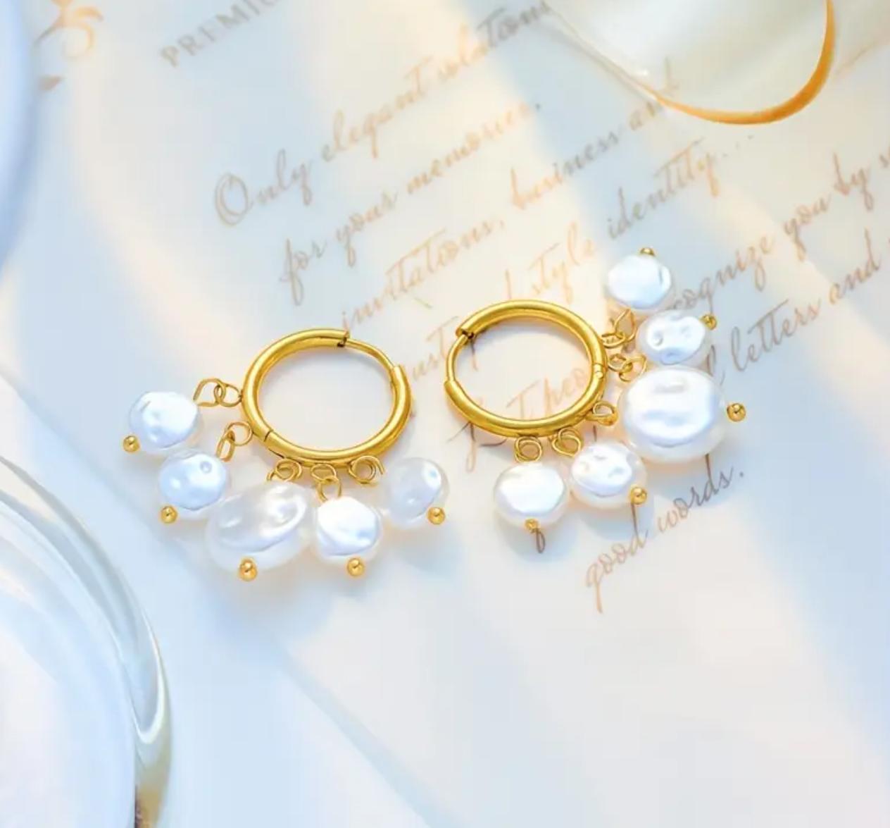 Pearl Hoop - Earrings with Chic Imitation Pearl Tassel - Stainless Steel, Versatile for Daily Wear