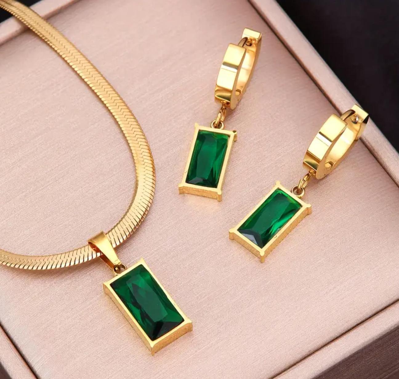 Haya set - Zirconia Snake Bone Necklace Earrings Set Stainless Steel Clavicle Chain Pendant Earrings Jewelry,