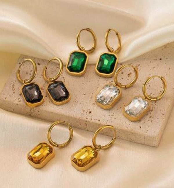 1pair European & American Style Golden Color Micro Inlaid Earrings, Stainless Steel Rectangular Cut Rhinestone Dangle Earrings Suitable For Girls And Women To Wear Daily