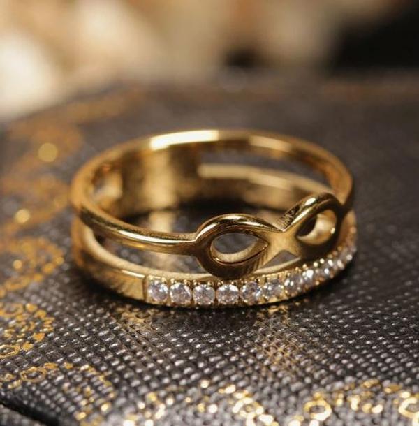 Infinite ring - Stainless ring with cubic zirconia