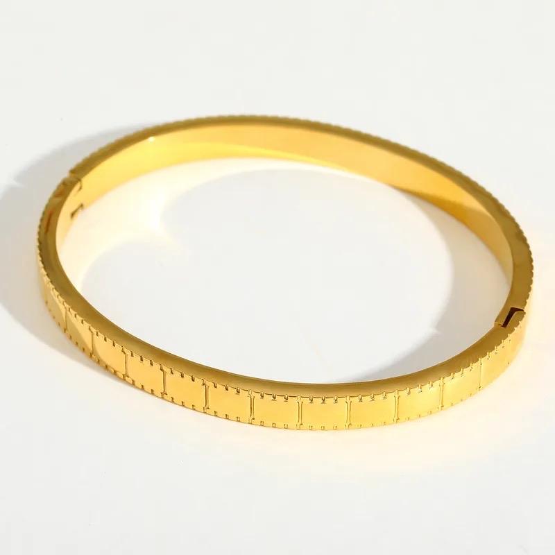Vera Bangles- stainless steel small to medium bangles
