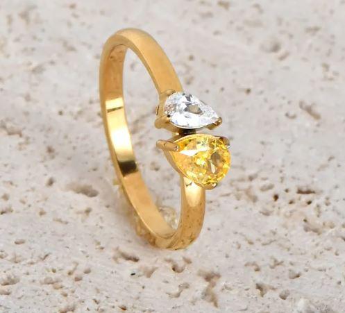 Wholesale Jewelry Elegant Geometric Titanium Steel Zircon 18K Gold Plated Asymmetrical Rings