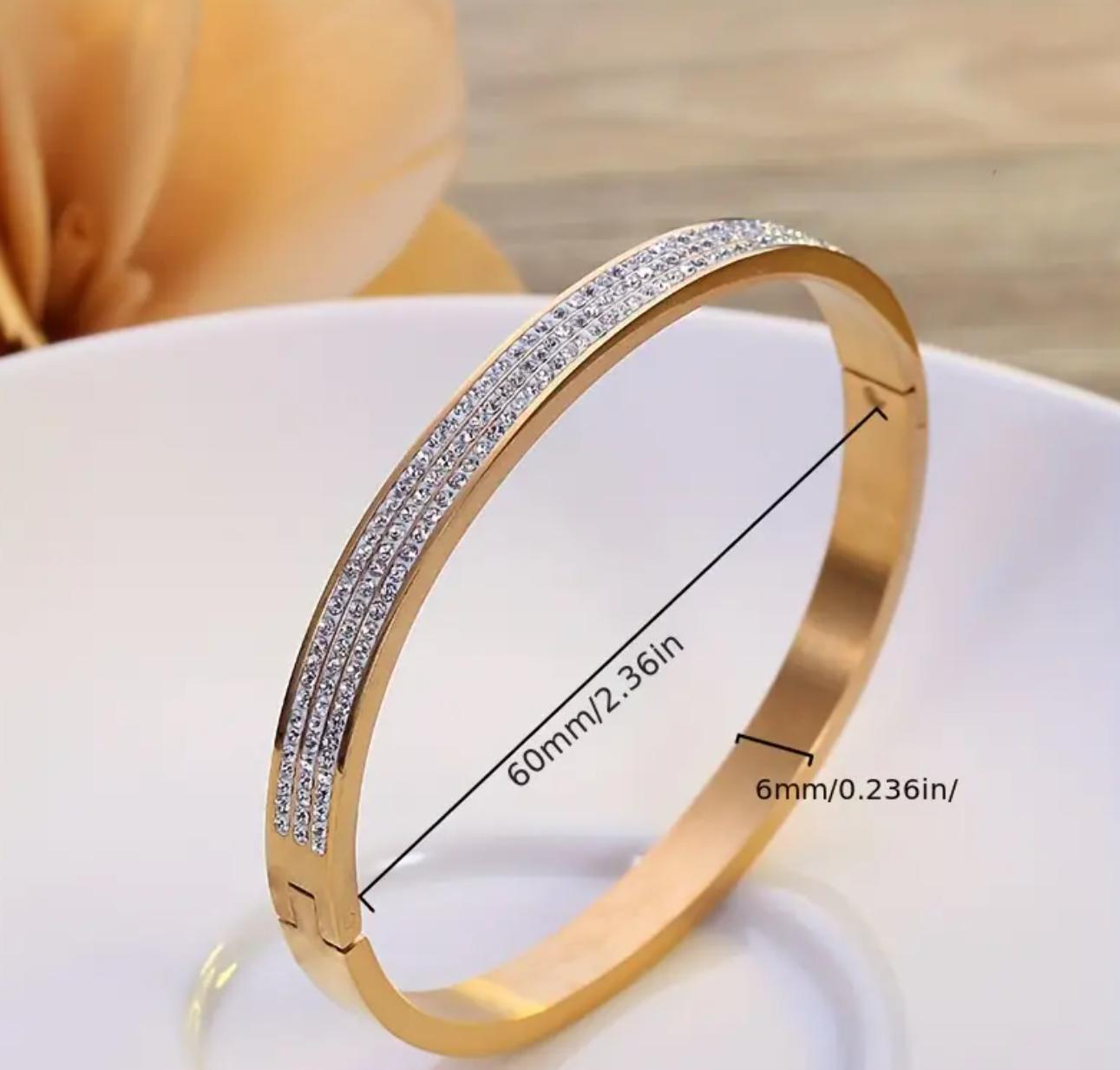 Spark Bangle - Stainless Steel Bangle Simple Golden with Starry Sky Design, Fade-Resistant