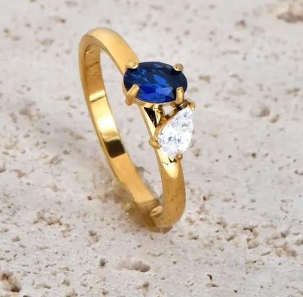 Wholesale Jewelry Elegant Geometric Titanium Steel Zircon 18K Gold Plated Asymmetrical Rings