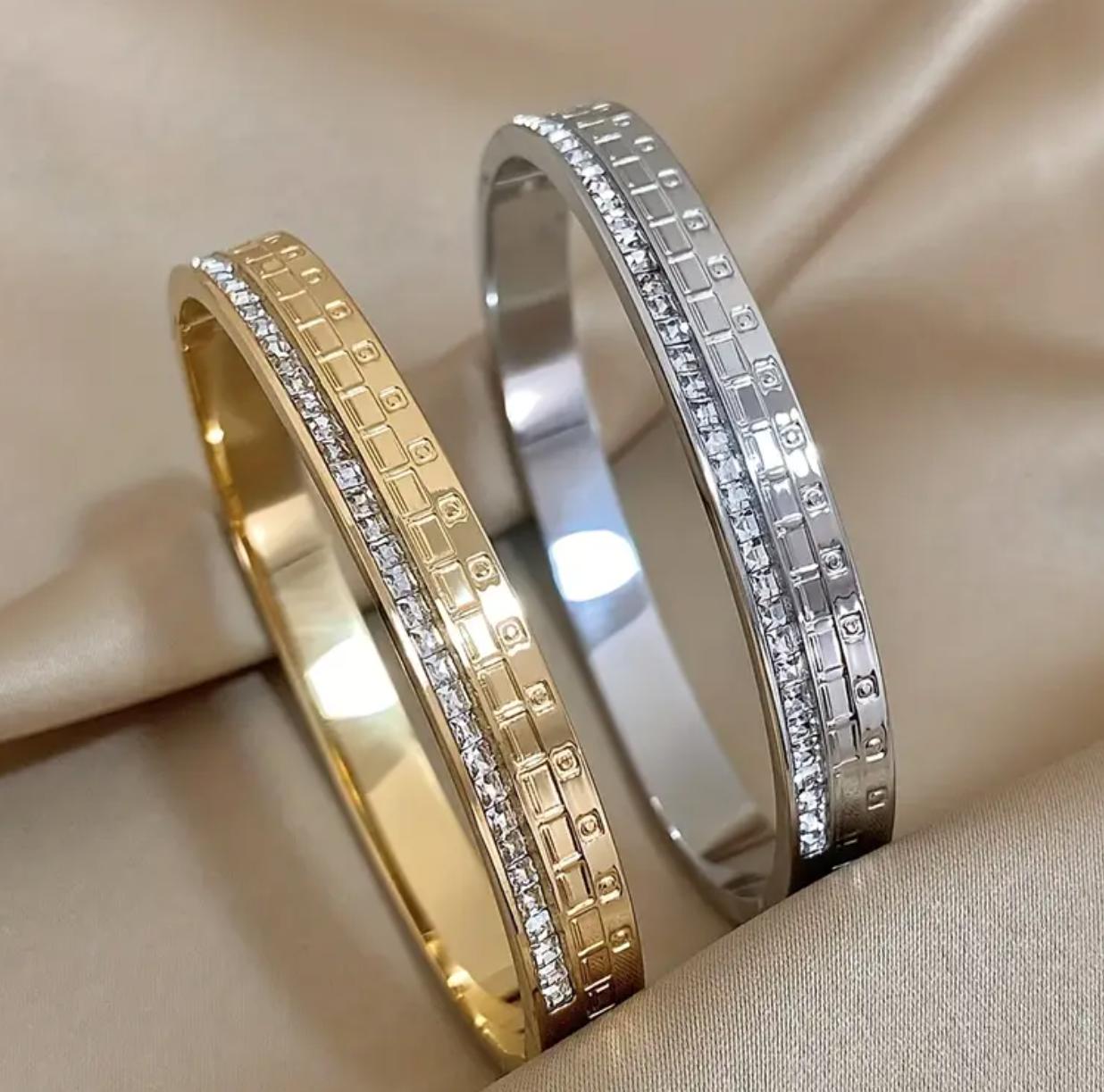 Squarey Bangle - 18K Gold Plated Rhinestone Bracelet,Textured Stainless Steel Bracelet Bangle