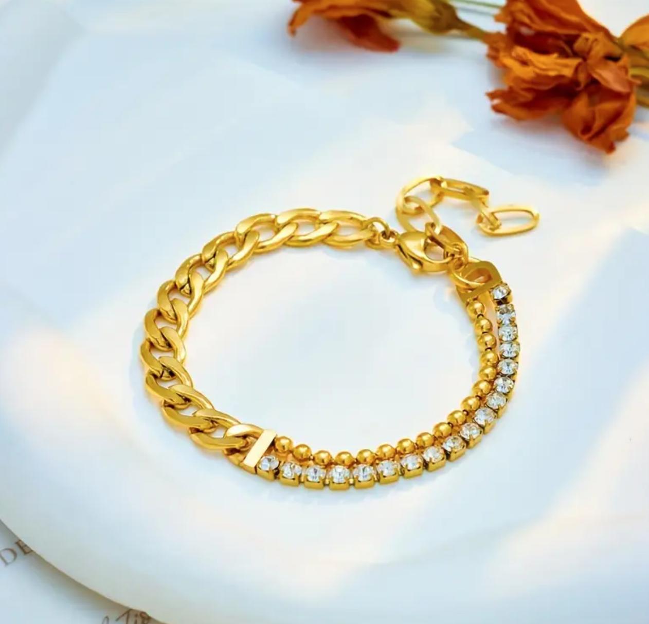 Lara Bracelet - 18K Gold Plated Vintage Simple Stainless Steel Bracelet with Rhinestones, Fashion Niche Circle Charm Chain Bracelet for Daily and Party Accessory