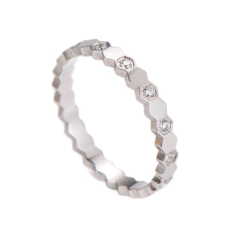 Crown Ring - 18k Gold plated Stainless steel ring