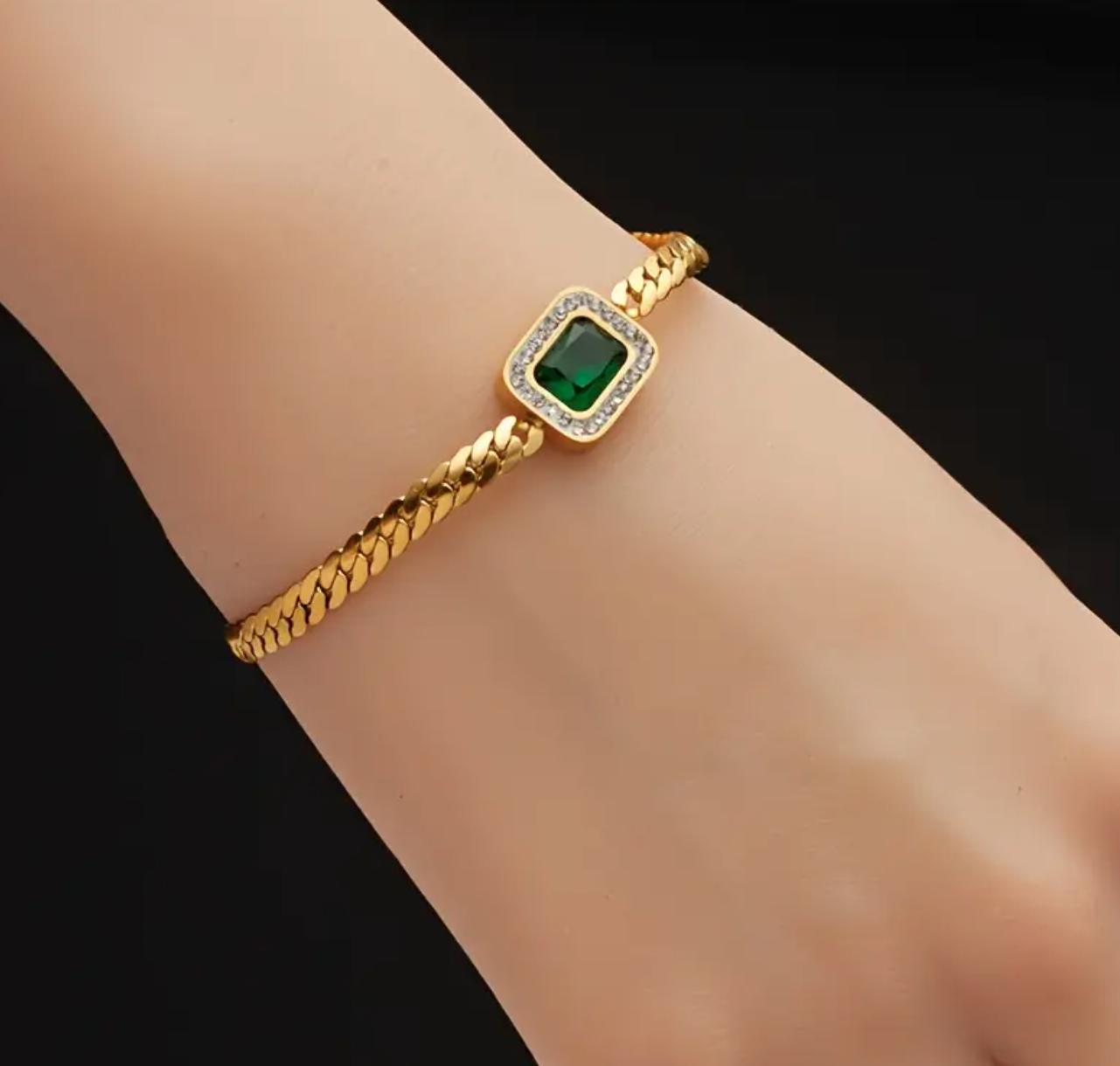 Hayat Bracelet - Stainless Steel Bracelet with Golden Chain and Green Square Glass Pendant, Unisex Fashion Jewelry