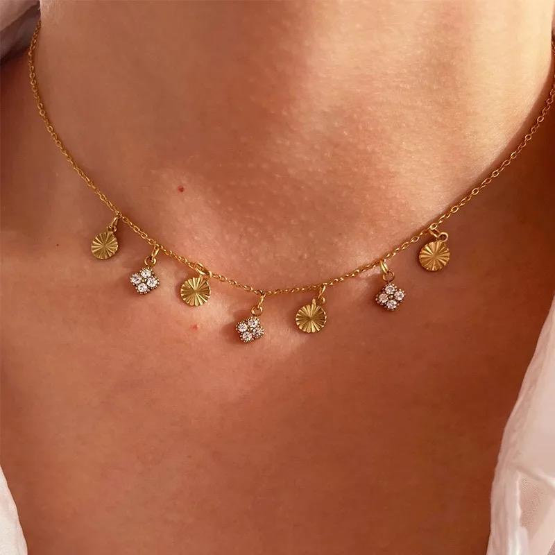 Bring me Luck Necklace / 18K Gold Plated  For Women Gold Color Stainless Steel Pendant Necklace